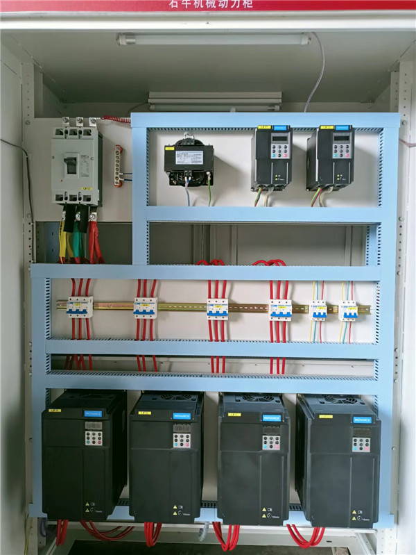 12e041b42f8651492c57473250022c7(1).jpg 12e041b42f8651492c57473250022c7(1).jpg